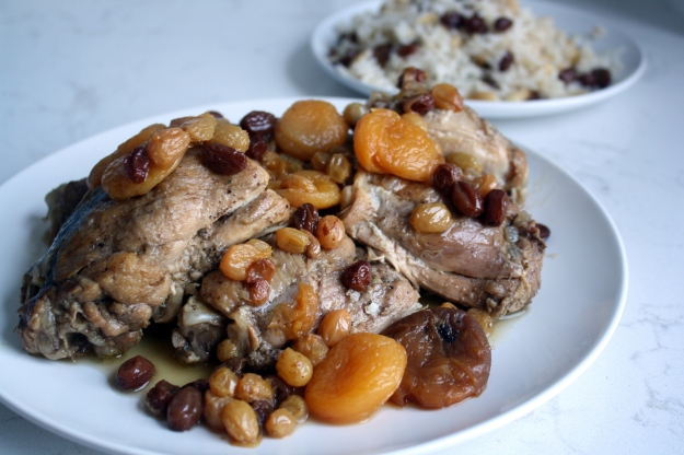 Chicken tagine with apricots and raisins, served with jasmine rice with raisins and roasted almonds
